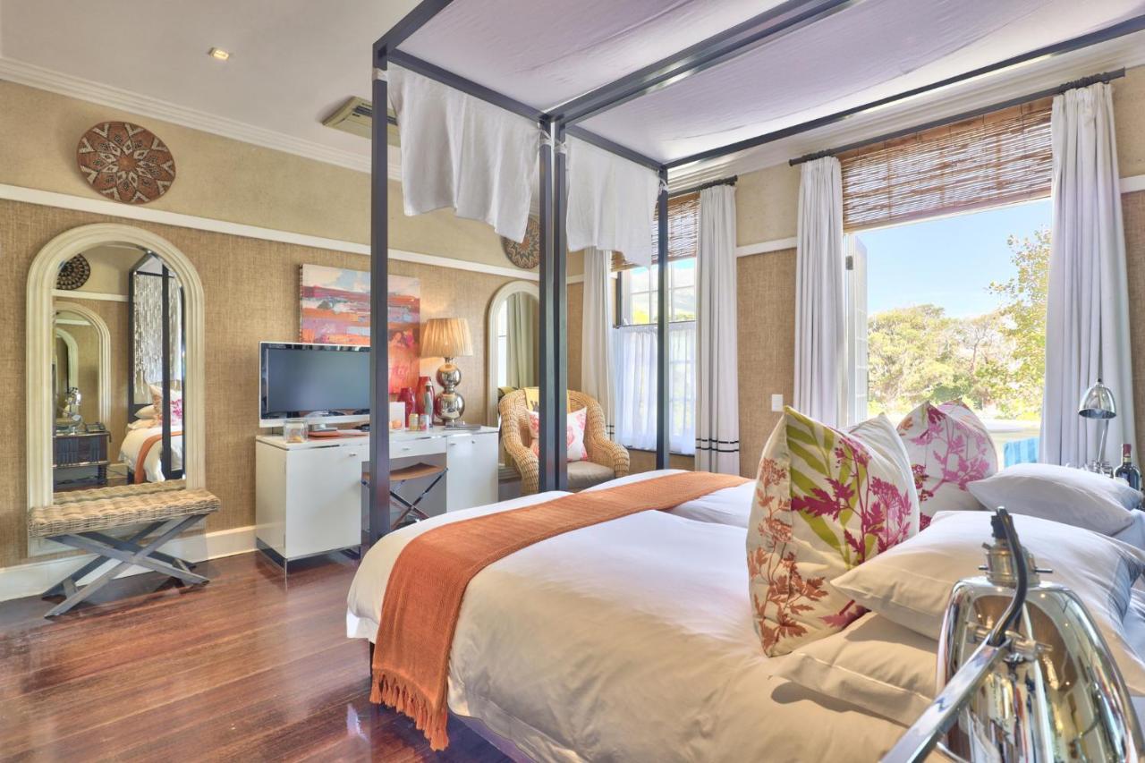 Hout Bay Manor Pension Buitenkant foto